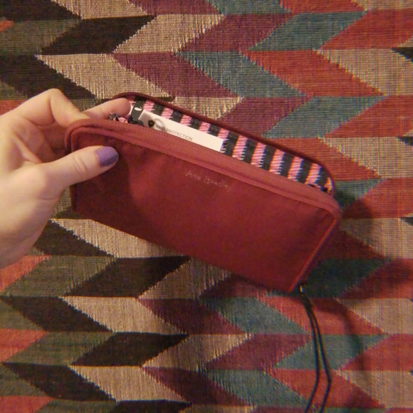 Vera Bradley Red Wristlest Wallet - Picture 3 of 5